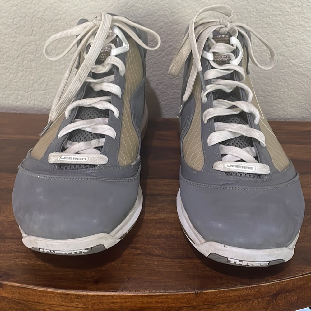 Nike Air Max Lebron VII (7) Cool Grey - Picture 2 of 8